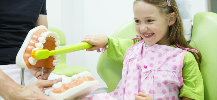 Dentista per bambini a Cento, Ferrara